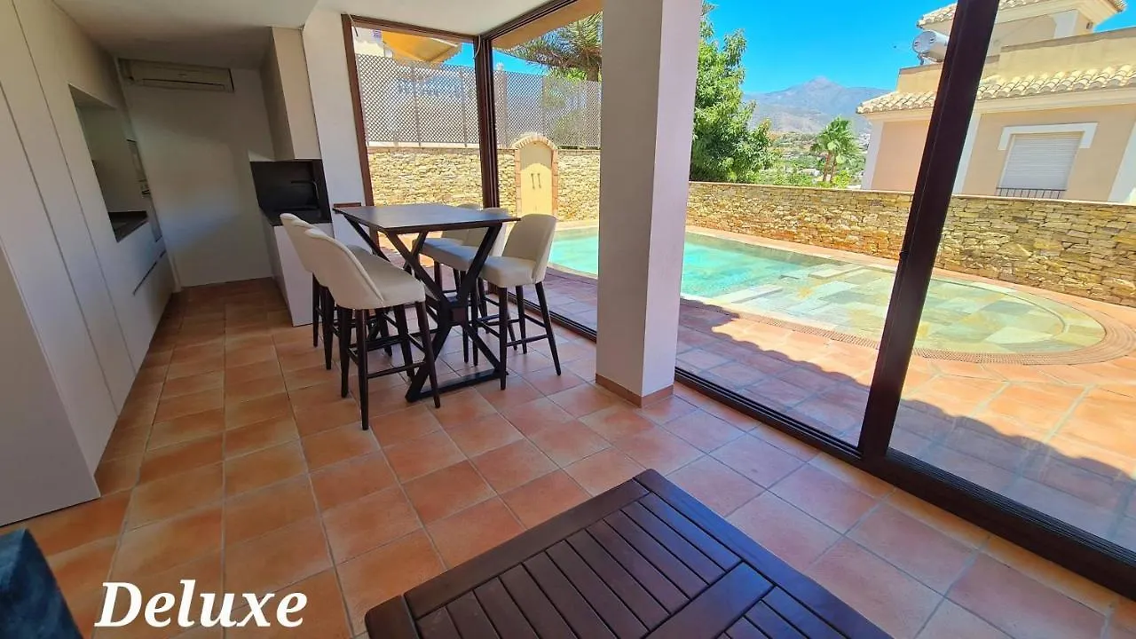 Silhouse Nerja Villas Beach